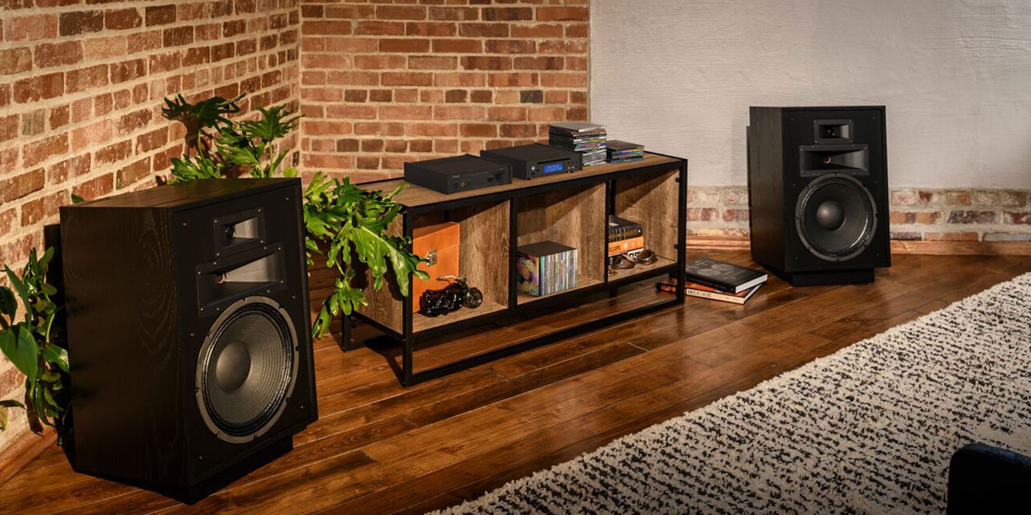 TEAC AI 303 with Klipsch Heresey Speakers