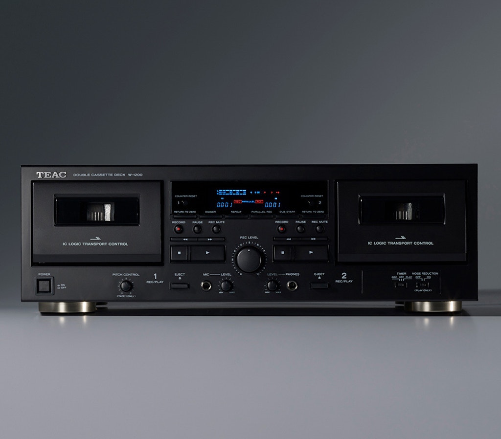 Teac W 1200 Cassette tape deck player on grey table Mobile